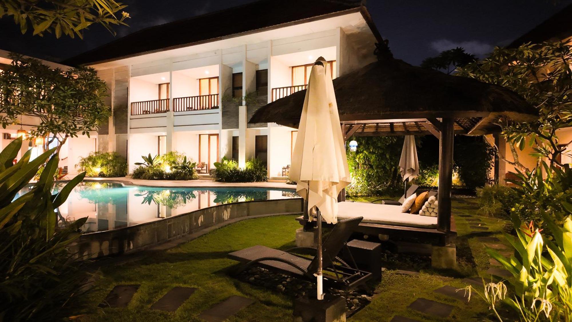 Villa Diana Bali 16 Bedrooms Seminyak Esterno foto